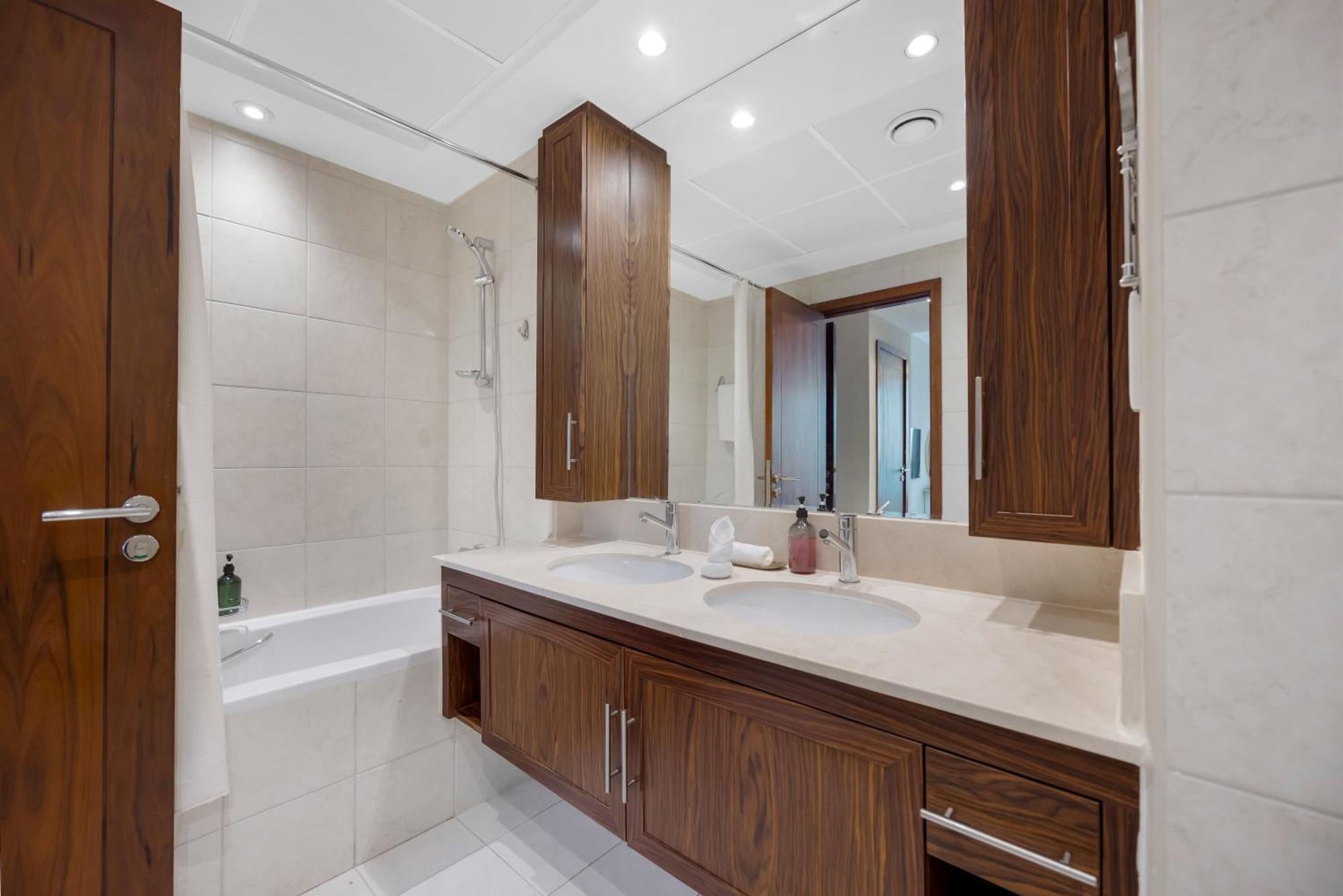 Durrani Homes - Grandiose 5Br Besides Dubai Mall With Burjkhalifa And Fountain View Экстерьер фото